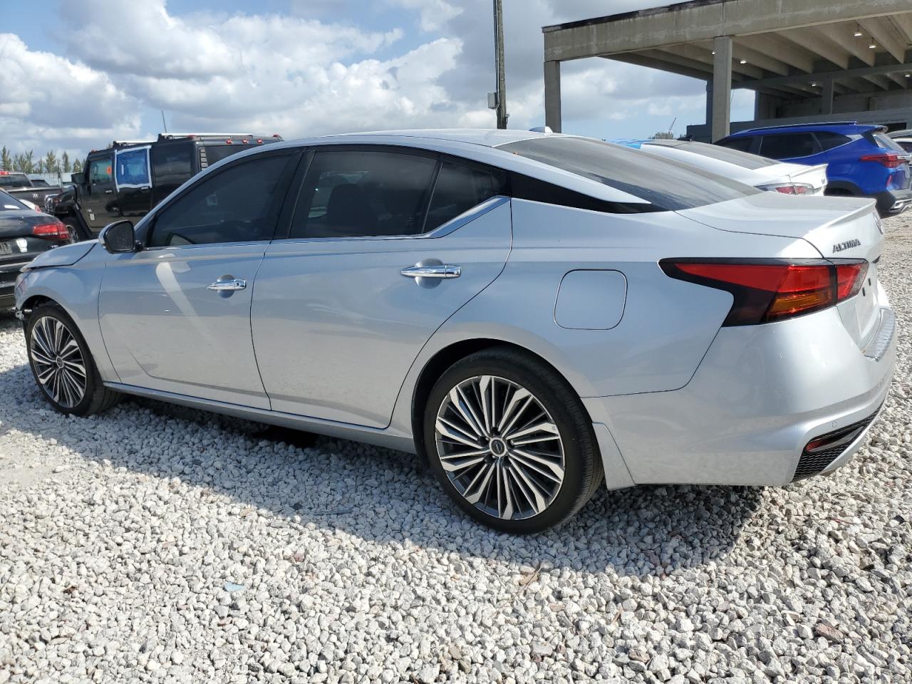 2023 NISSAN ALTIMA SL VIN:1N4BL4EV2PN379663