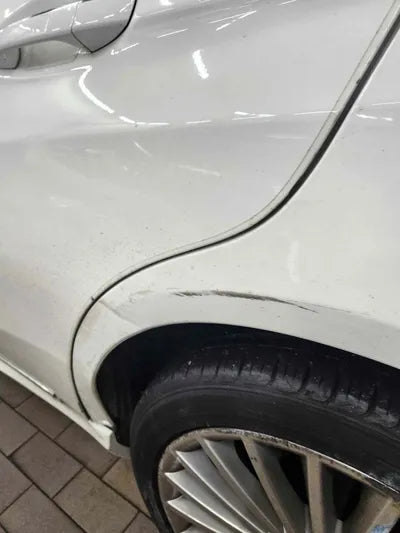 2016 Mercedes-Benz E 300 WDDHF5FB8GB318301 VIN:WDDHF5FB8GB318301