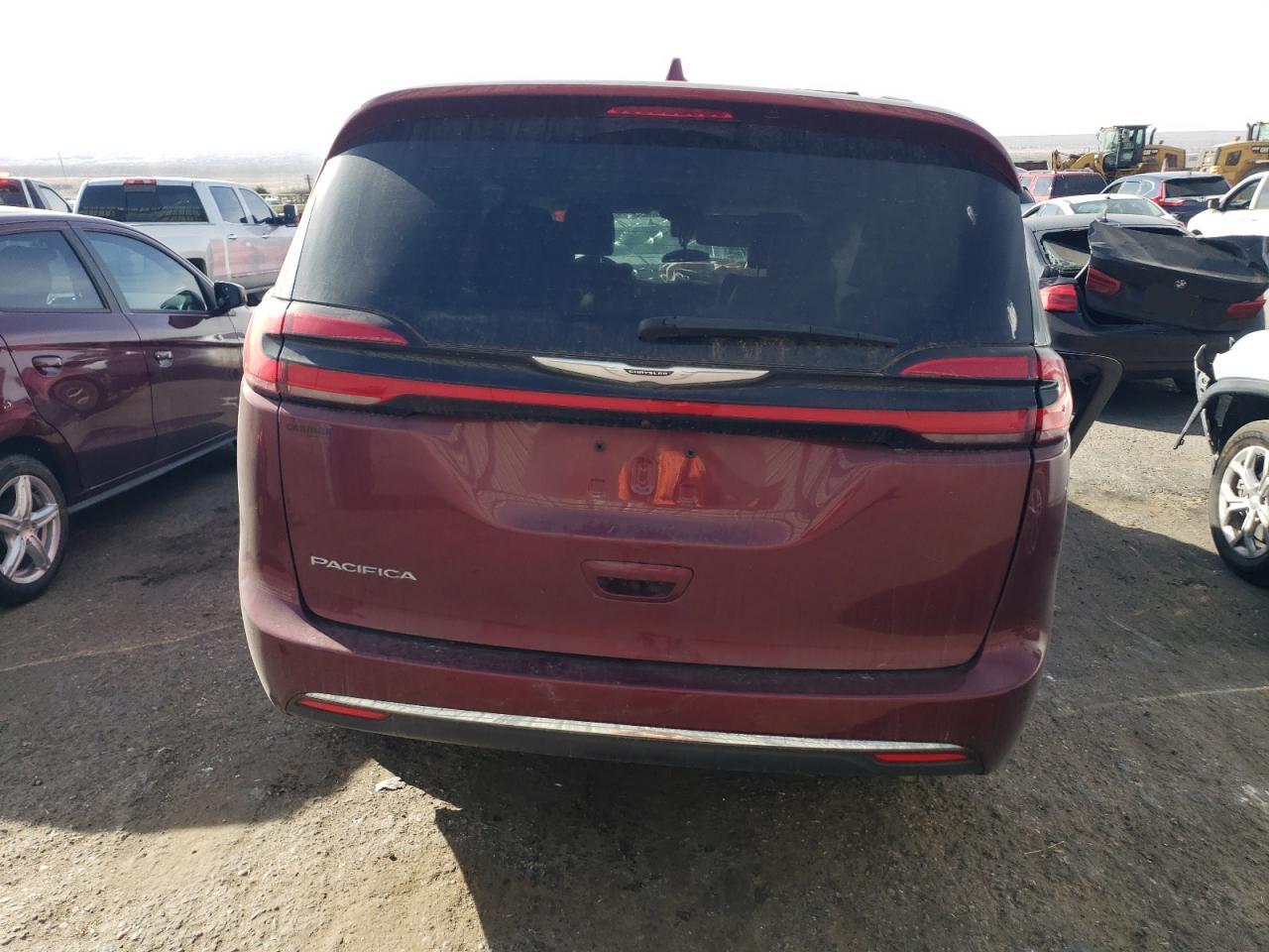 2022 CHRYSLER PACIFICA TOURING L VIN:2C4RC1BG8NR197138