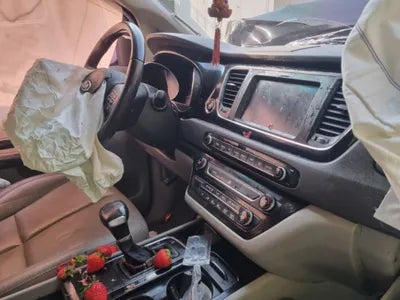 2017 Kia Carnival KNAMB81ABJS358927 VIN:KNAMB81ABJS358927