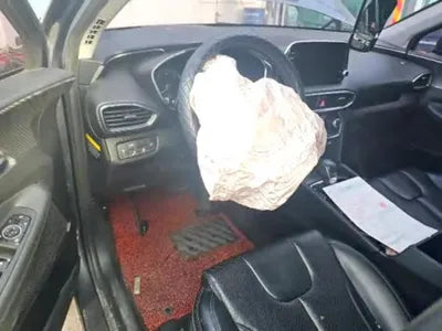 2018 Hyundai Santa FE VIN: