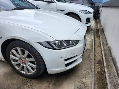 2016 Jaguar XE VIN: