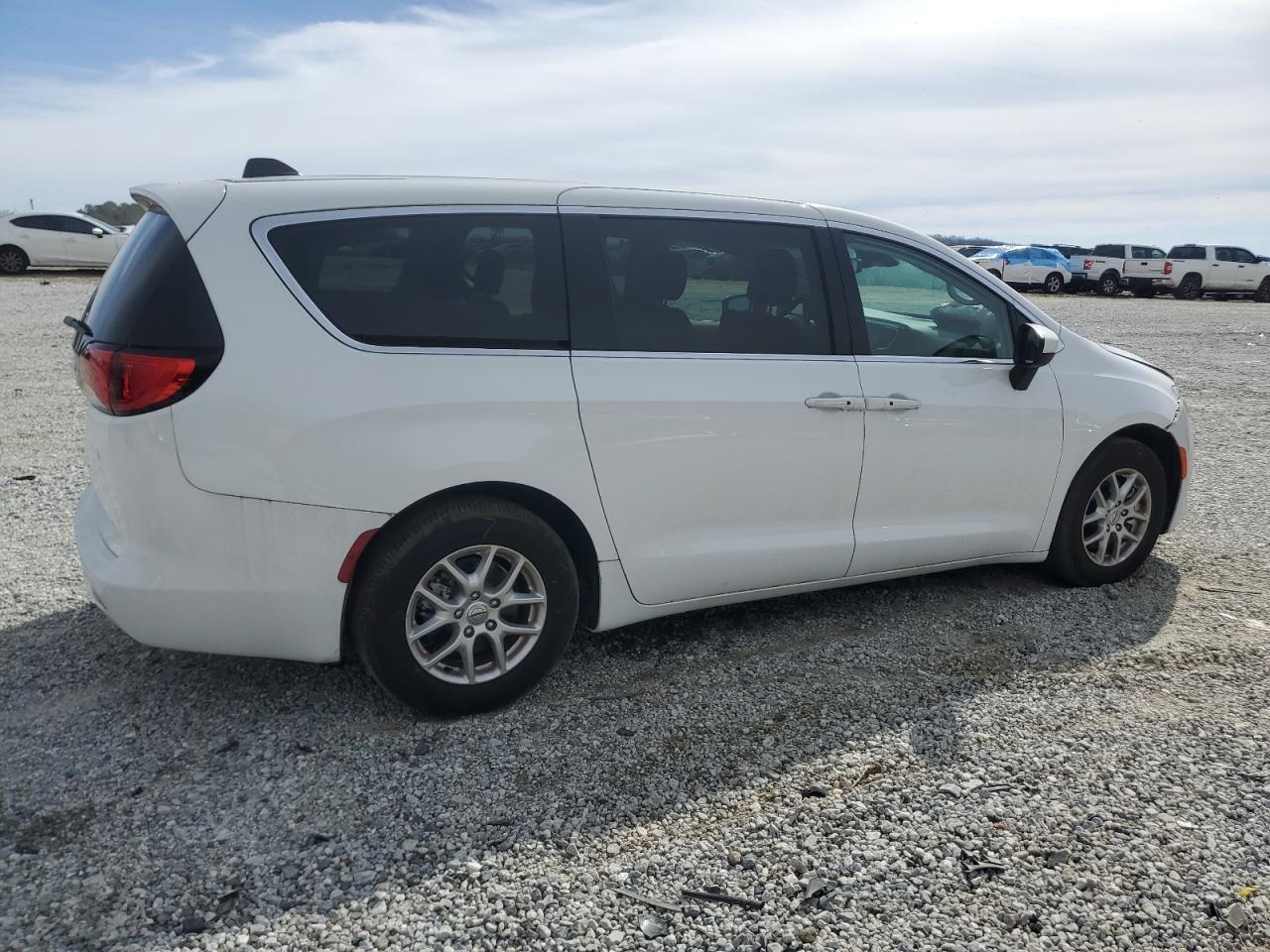 2023 CHRYSLER VOYAGER LX VIN:2C4RC1CG4PR578566