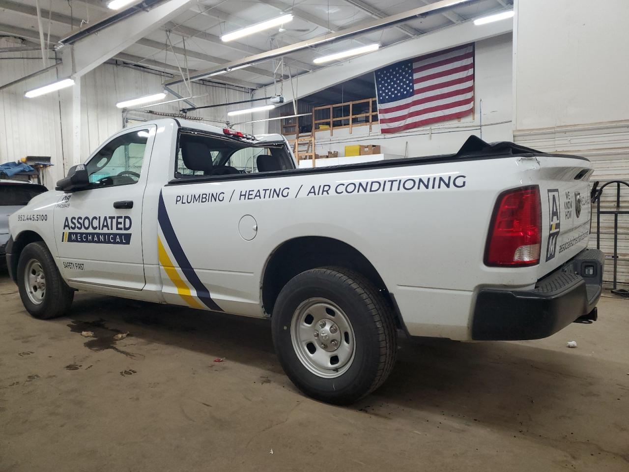 2022 RAM 1500 CLASSIC TRADESMAN VIN:3C6JR6DG4NG330223