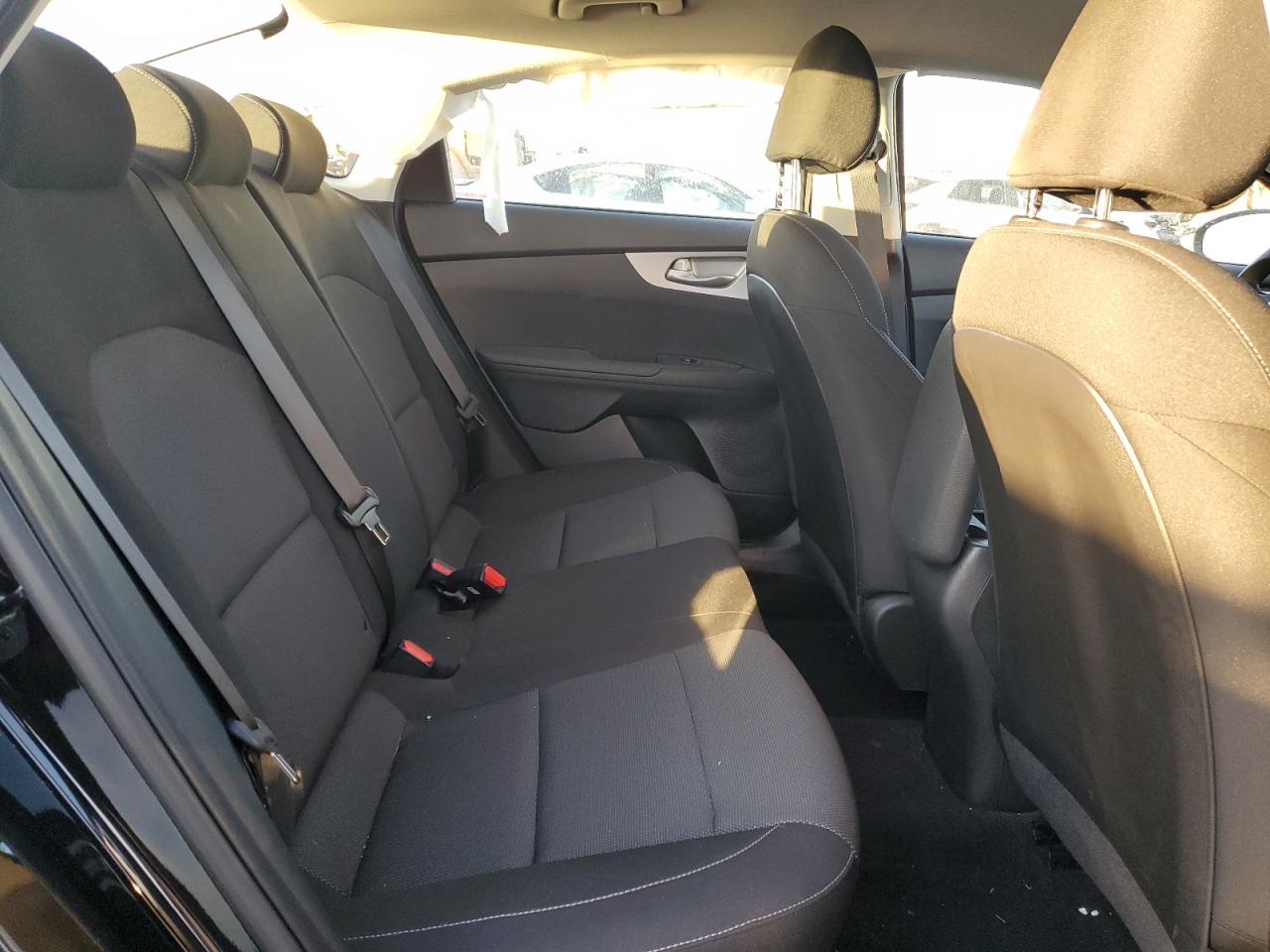 2023 KIA FORTE LX VIN:3KPF24AD4PE573238
