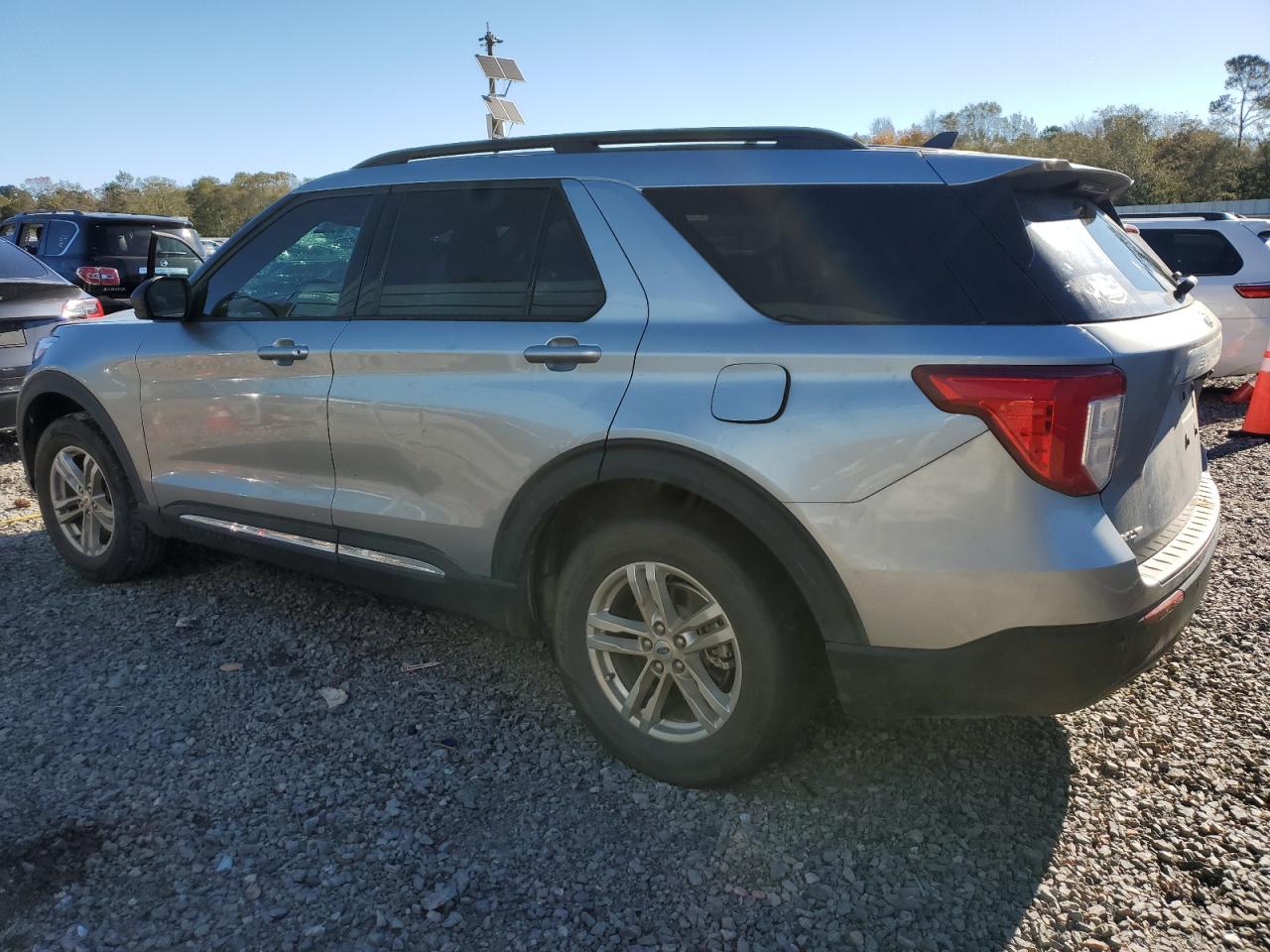 2023 FORD EXPLORER XLT VIN:1FMSK7DH9PGA22197