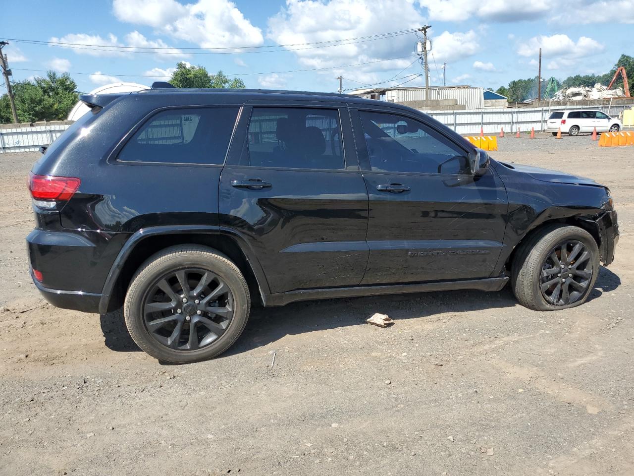 2022 JEEP GRAND CHEROKEE LAREDO E VIN:1C4RJFAG2NC114042