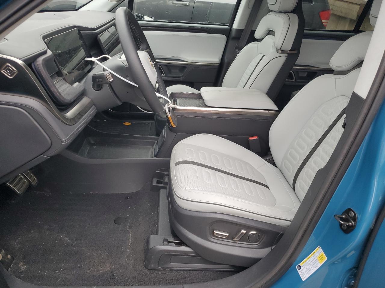 2023 RIVIAN R1S ADVENTURE VIN:7PDSGABA7PN023703