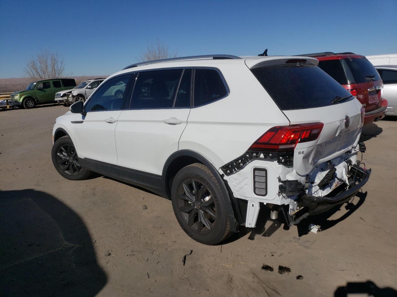 2024 VOLKSWAGEN TIGUAN SE VIN:3VV2B7AX9RM176127