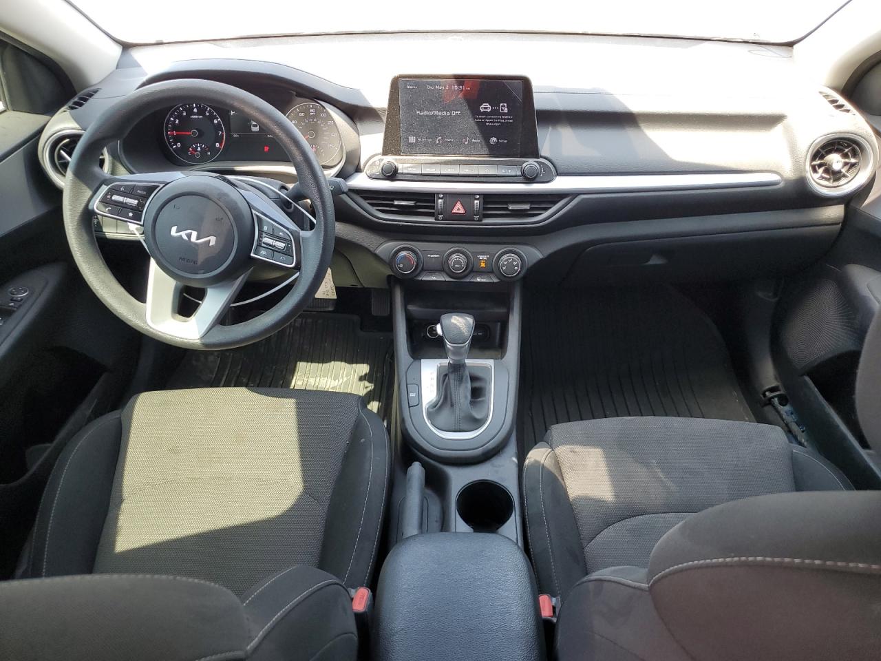 2022 KIA FORTE FE VIN:3KPF24AD9NE429598