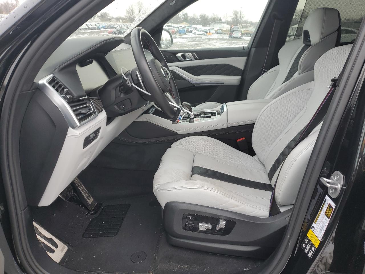 2022 BMW X5 M VIN:5YMJU0C0XN9M56926