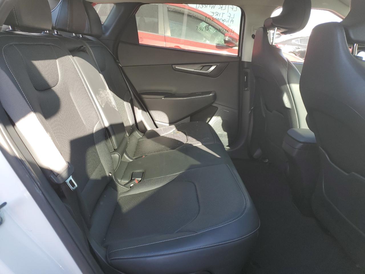 2022 KIA EV6 LIGHT VIN:KNDC34LA4N5037076