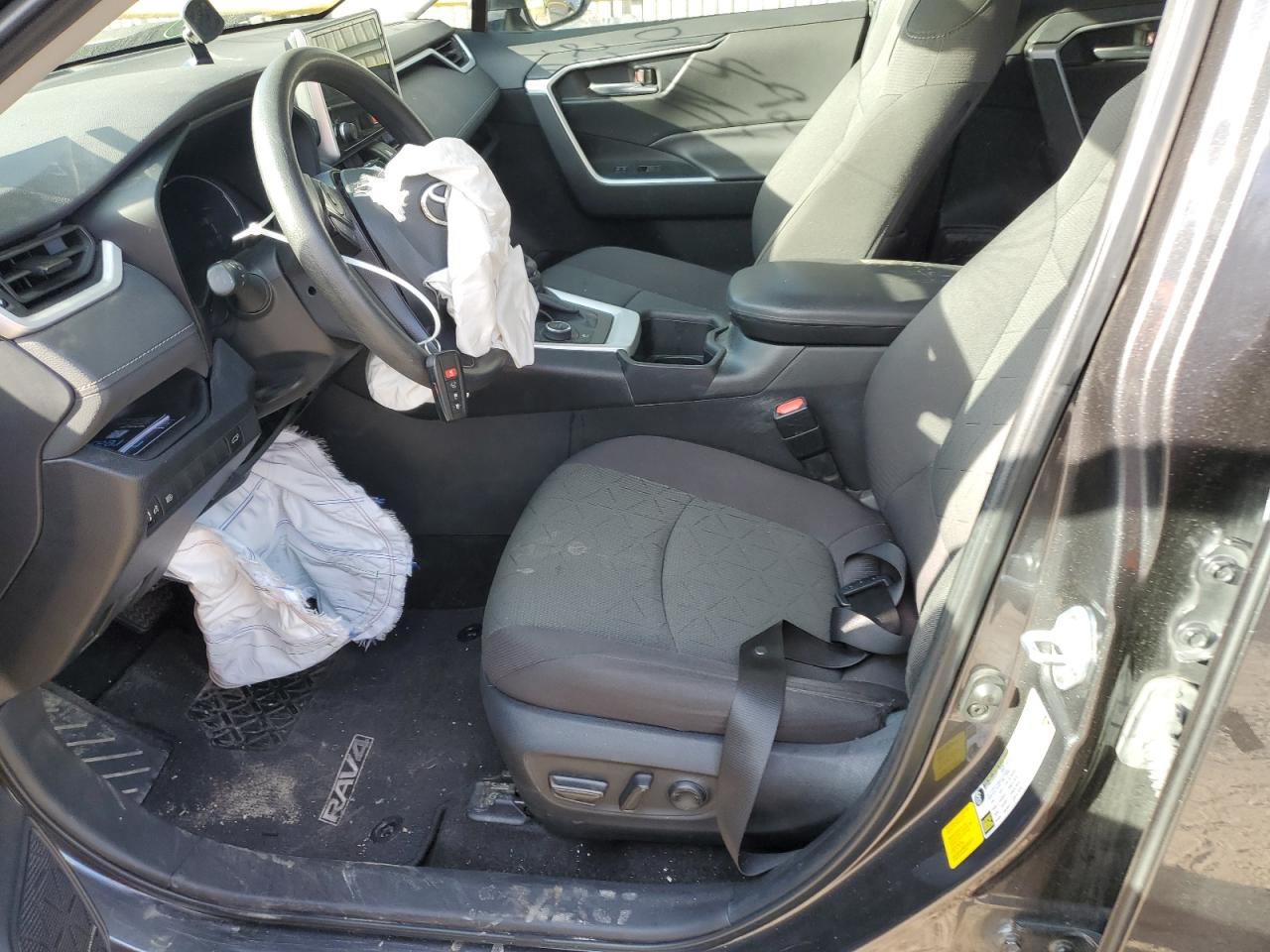 2023 TOYOTA RAV4 XLE VIN:4T3RWRFV3PU101892