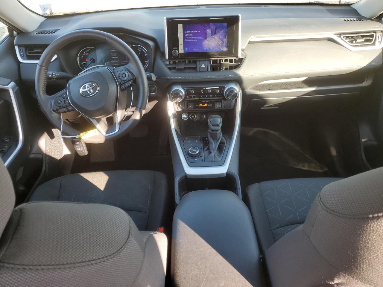 2024 TOYOTA RAV4 XLE VIN:2T3RWRFV3RW203079