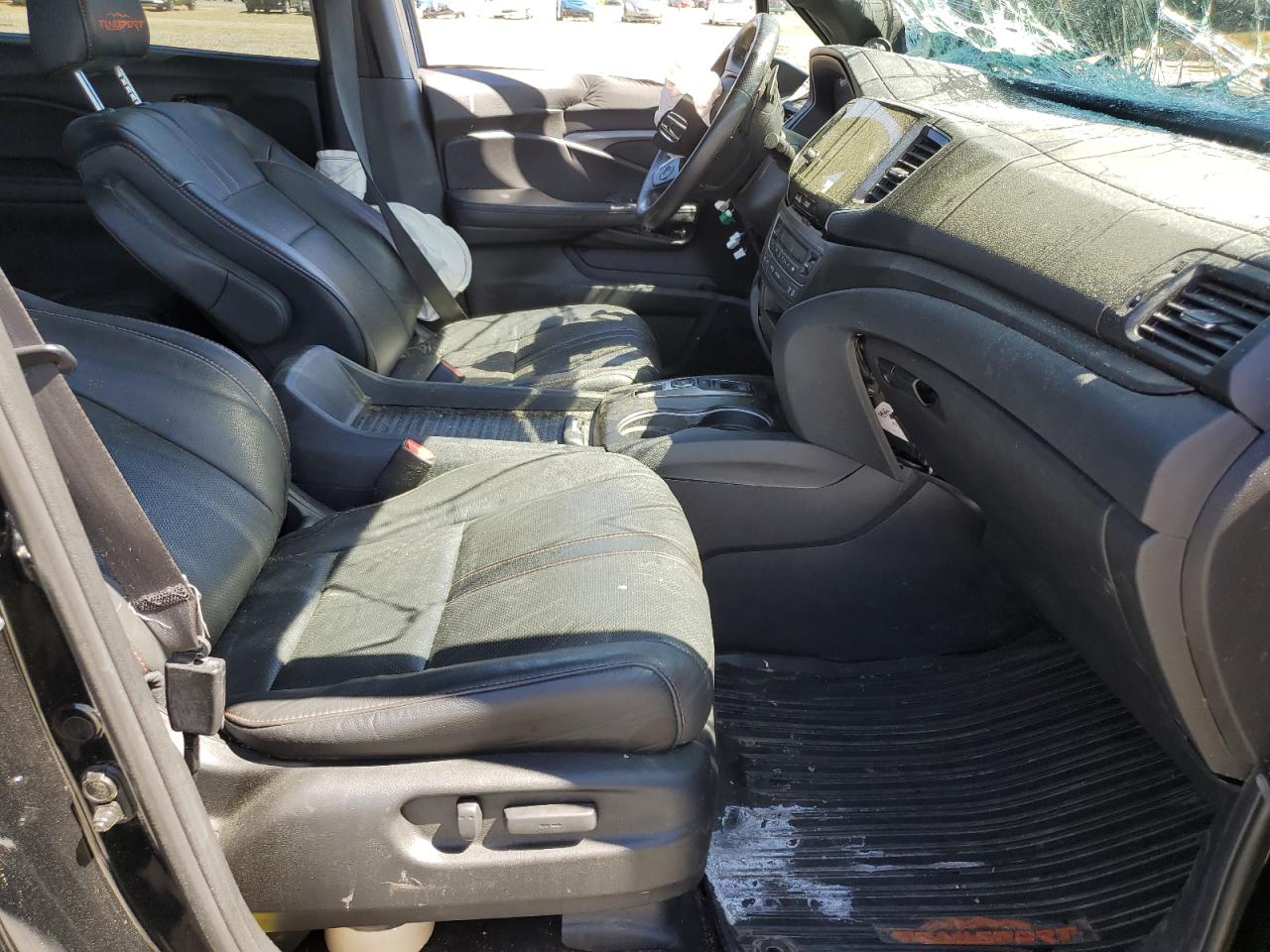 2022 HONDA PASSPORT TRAIL SPORT VIN:5FNYF8H68NB005528