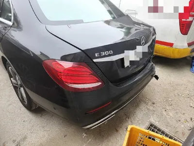 2019 Mercedes-Benz E 300 VIN: