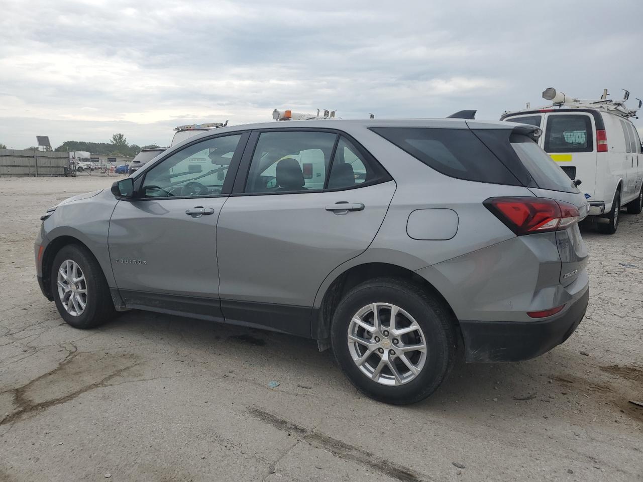 2023 CHEVROLET EQUINOX LS VIN:3GNAXSEG6PL189923