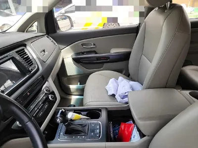 2015 Kia Carnival VIN: