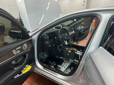 2018 Mercedes-Benz E 300 VIN: