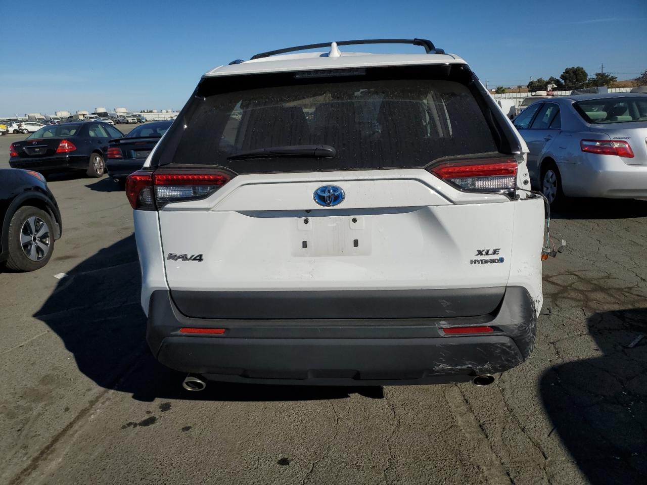 2023 TOYOTA RAV4 XLE VIN:4T3RWRFV4PU083824