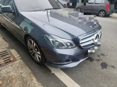 2015 Mercedes-Benz E 300 VIN: