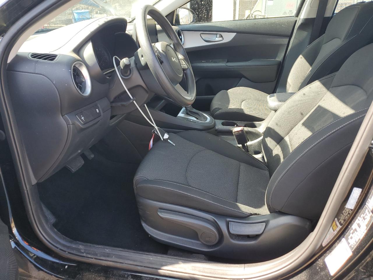 2024 KIA FORTE LX VIN:3KPF24AD7RE787224