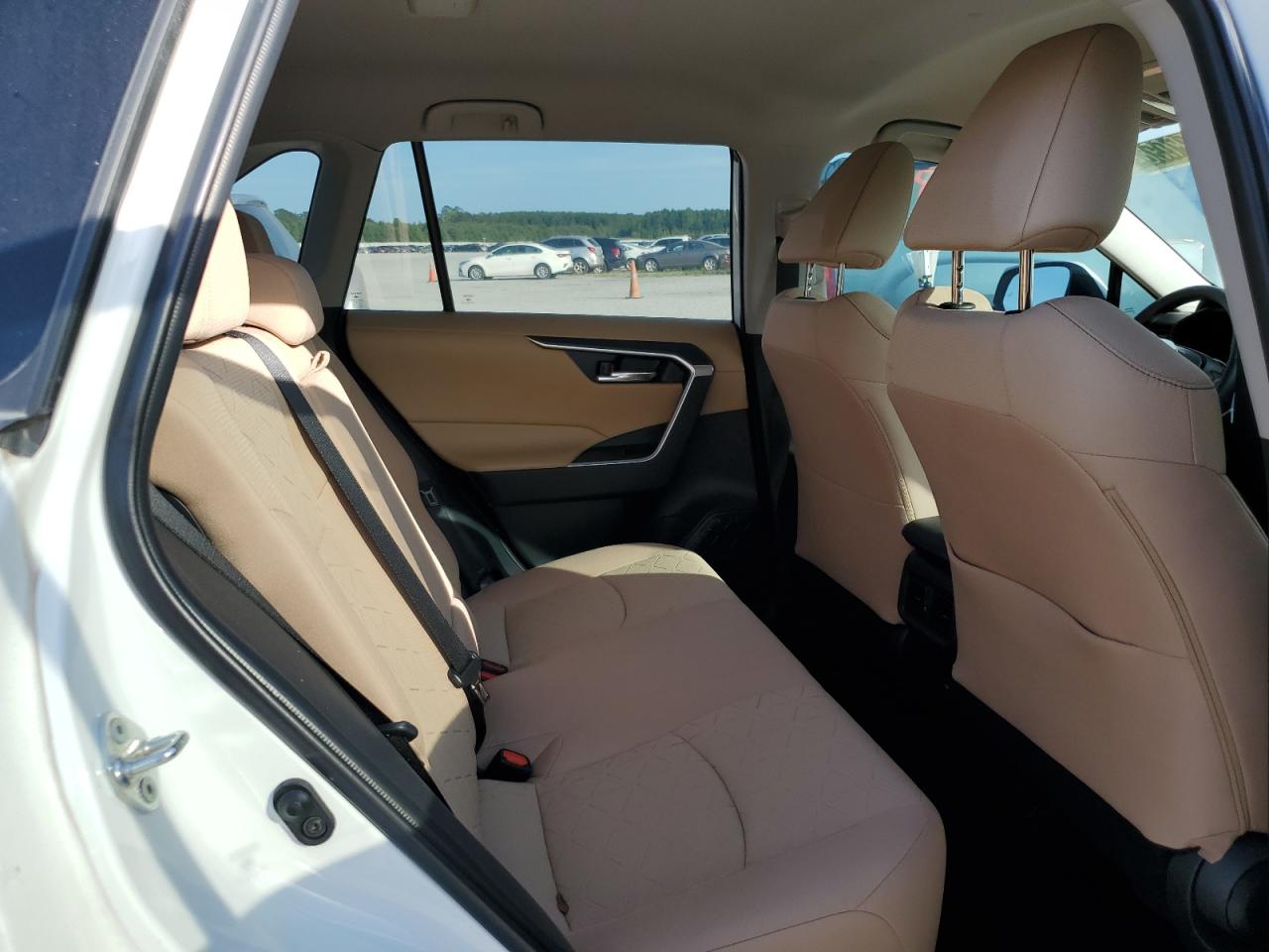 2022 TOYOTA RAV4 XLE VIN:2T3W1RFV7NC208380