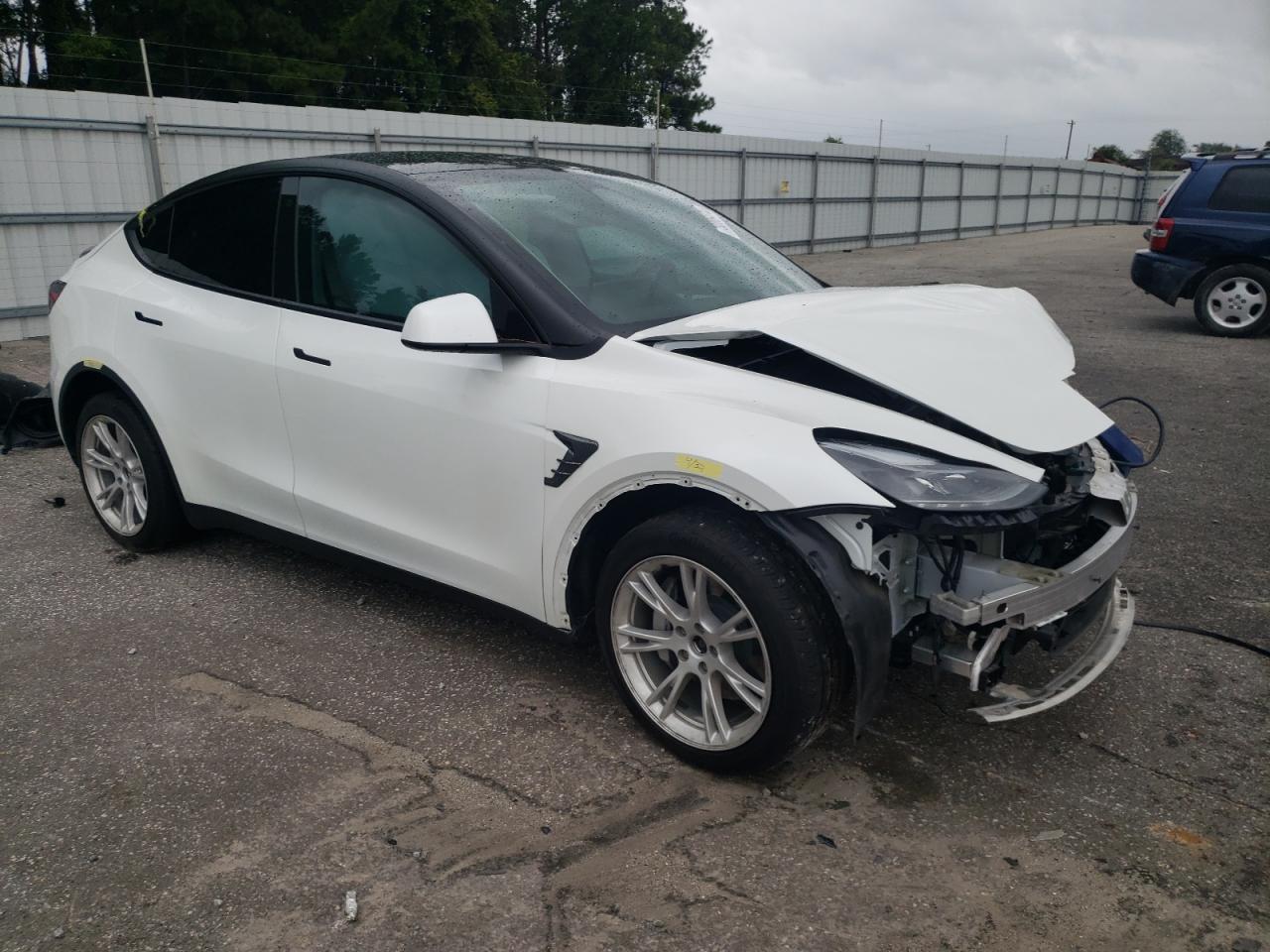 2023 TESLA MODEL Y  VIN:7SAYGDEE6PF667745