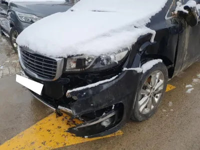 2018 Kia Carnival KNAME81ABJS443276 VIN:KNAME81ABJS443276