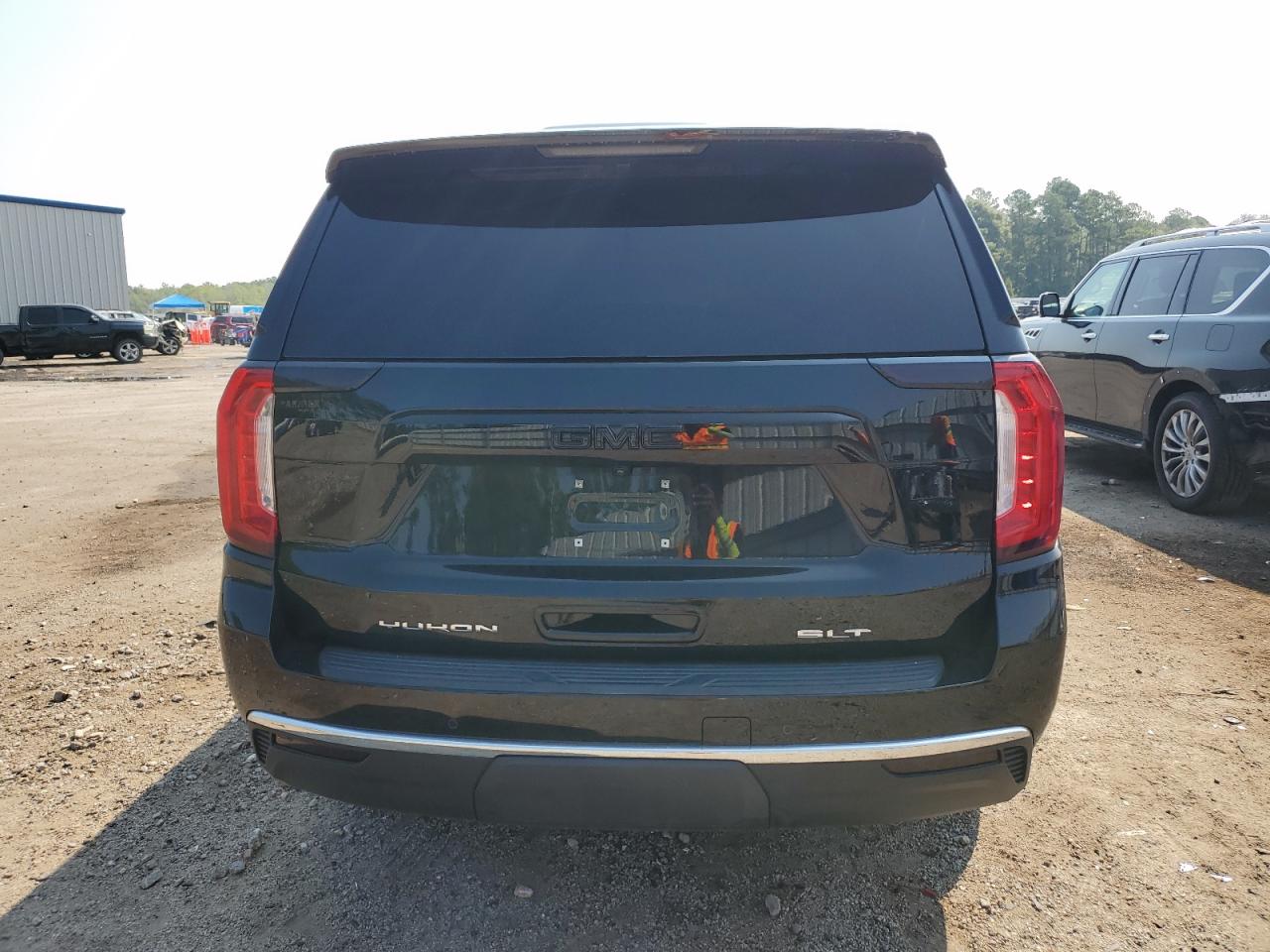 2022 GMC YUKON SLT VIN:1GKS1BKD2NR276432