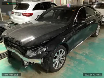 2018 Mercedes-Benz E 300 WDDZF4KB2KA573836 VIN:WDDZF4KB2KA573836