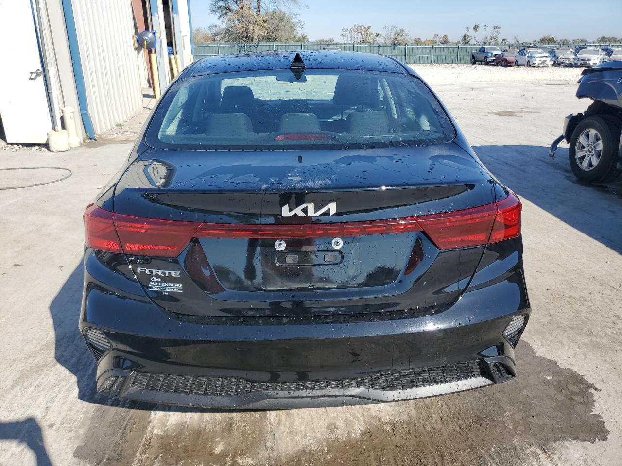 2023 KIA FORTE LX VIN:3KPF24AD4PE563115