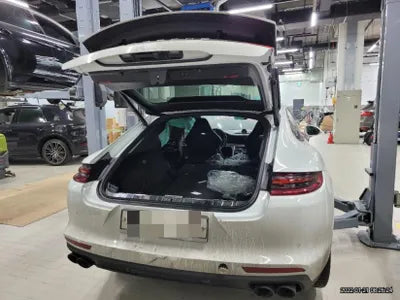2018 Porsche Panamera WP0AB2976JL132366 VIN:WP0AB2976JL132366