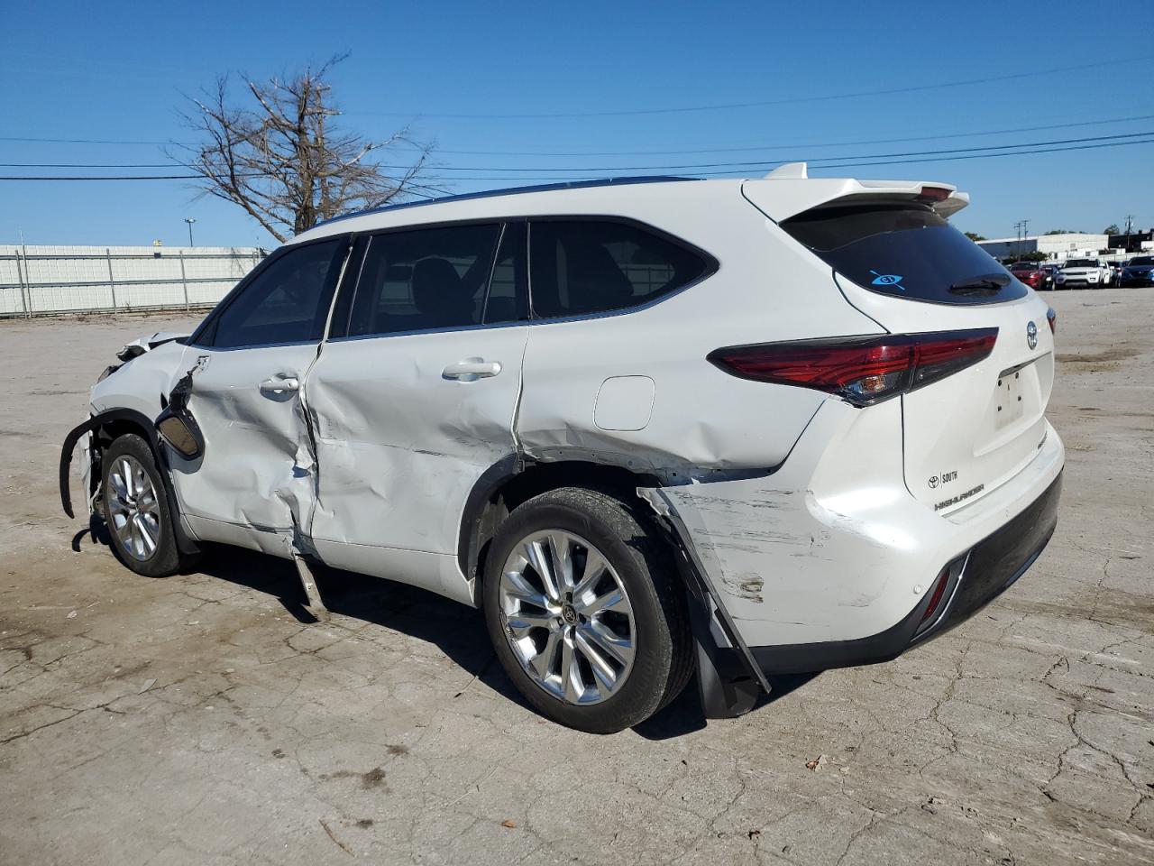 2022 TOYOTA HIGHLANDER LIMITED VIN:5TDDZRBHXNS168151