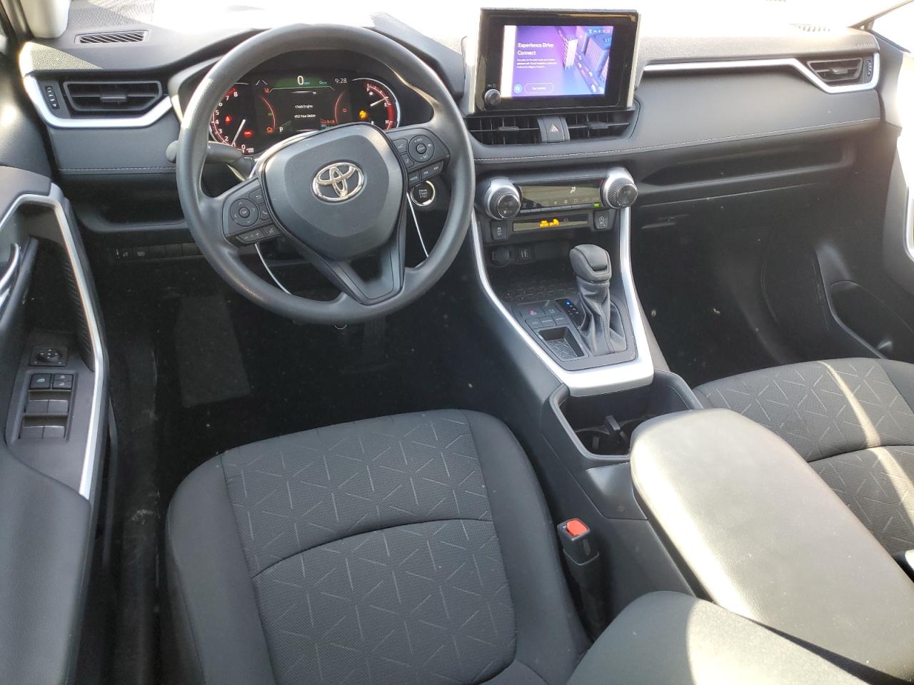 2023 TOYOTA RAV4 XLE VIN:2T3W1RFV5PC223477