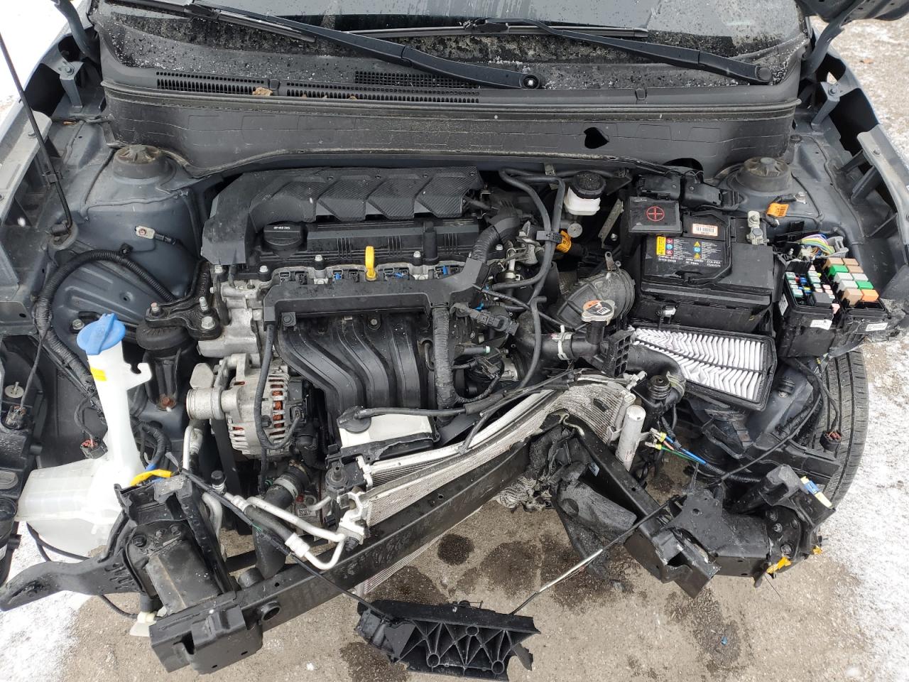 2022 HYUNDAI VENUE SE VIN:KMHRB8A35NU140663