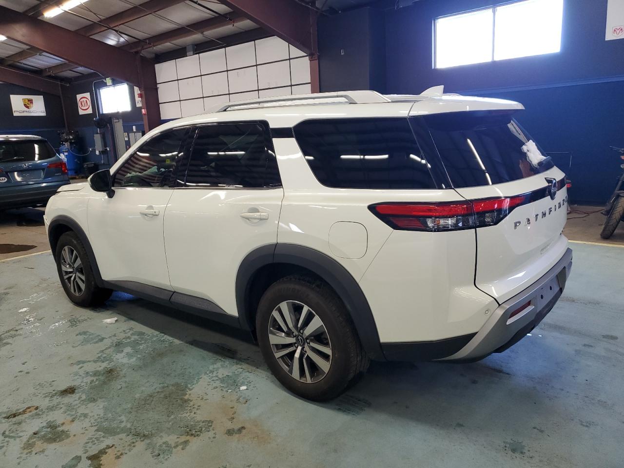 2022 NISSAN PATHFINDER SL VIN:5N1DR3CCXNC236574
