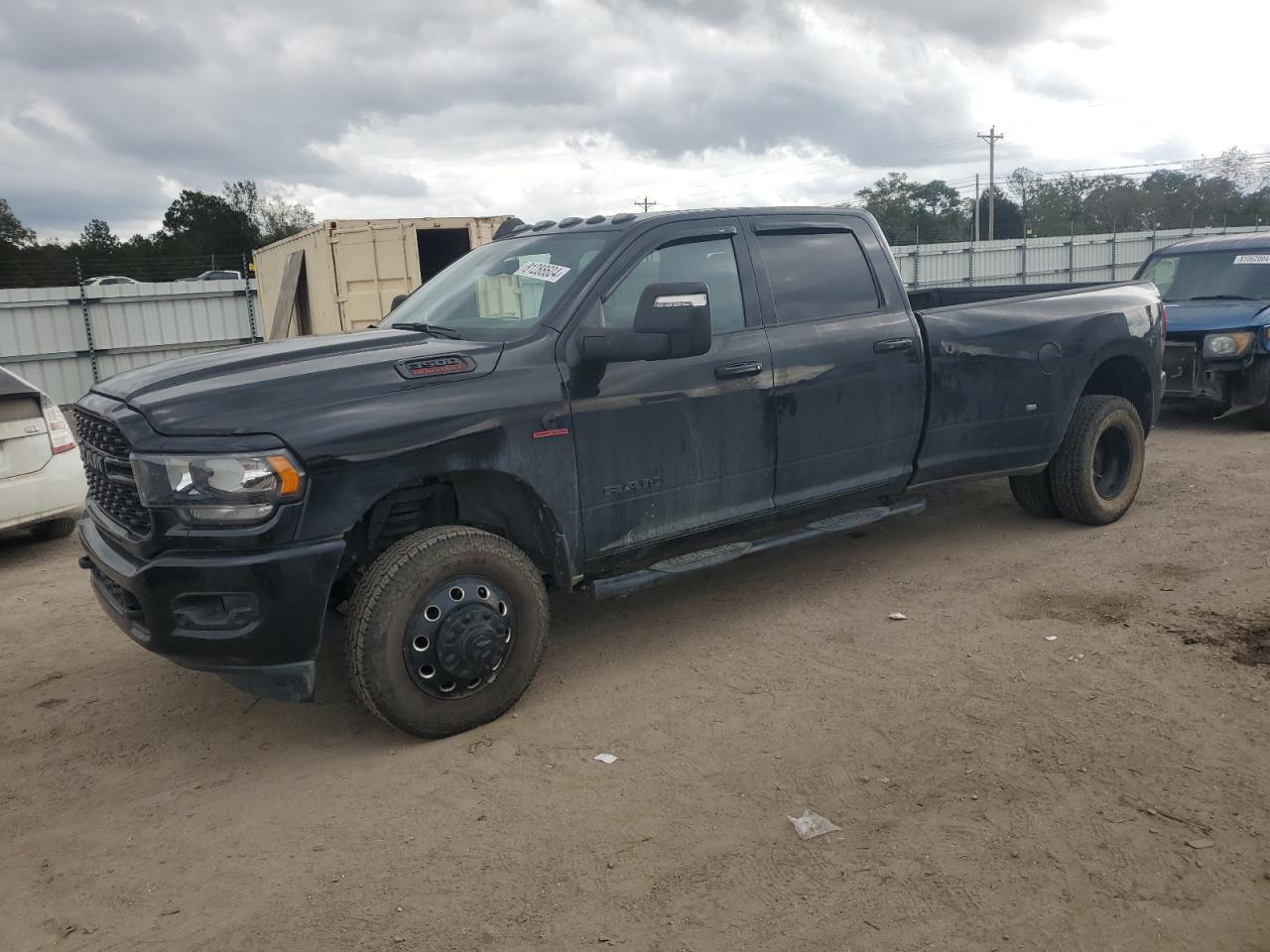 2023 RAM 3500 BIG HORN VIN:3C63RRHL8PG597806