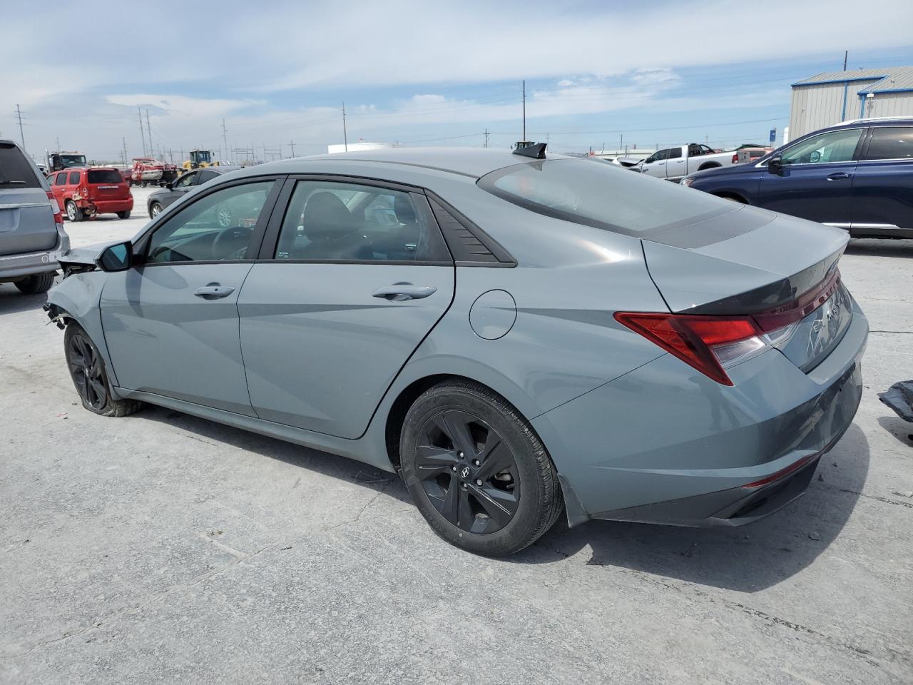 2022 HYUNDAI ELANTRA SEL VIN:KMHLM4AG4NU358136