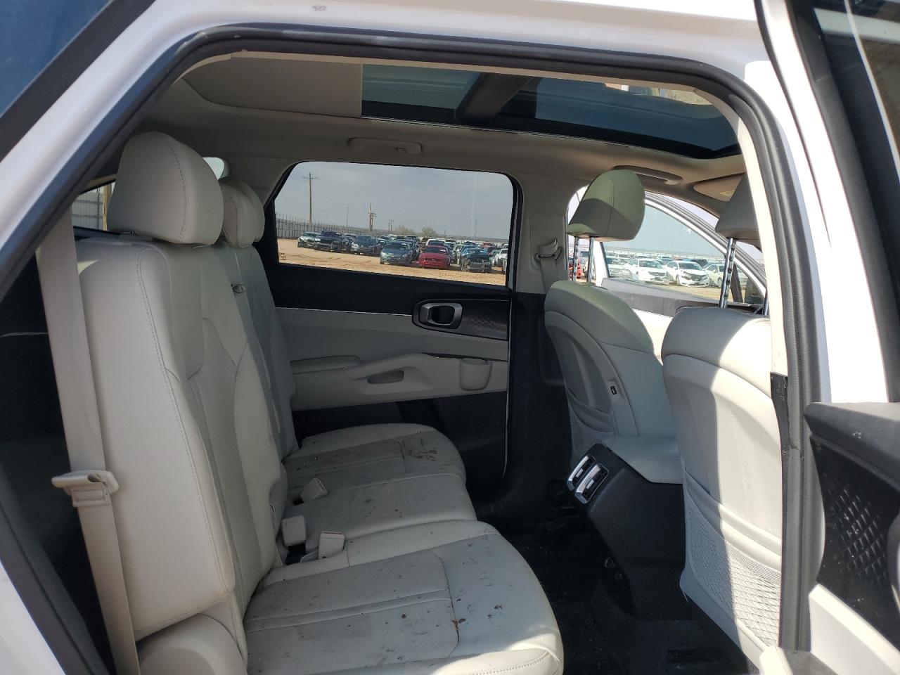 2022 KIA SORENTO S VIN:5XYRL4LC1NG106602
