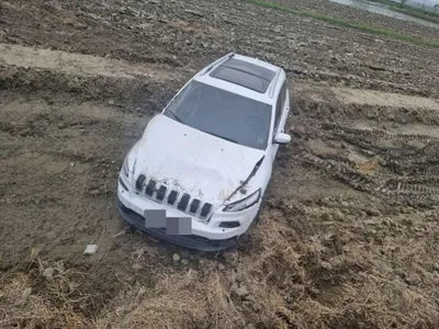 2017 Jeep Cherokee VIN: