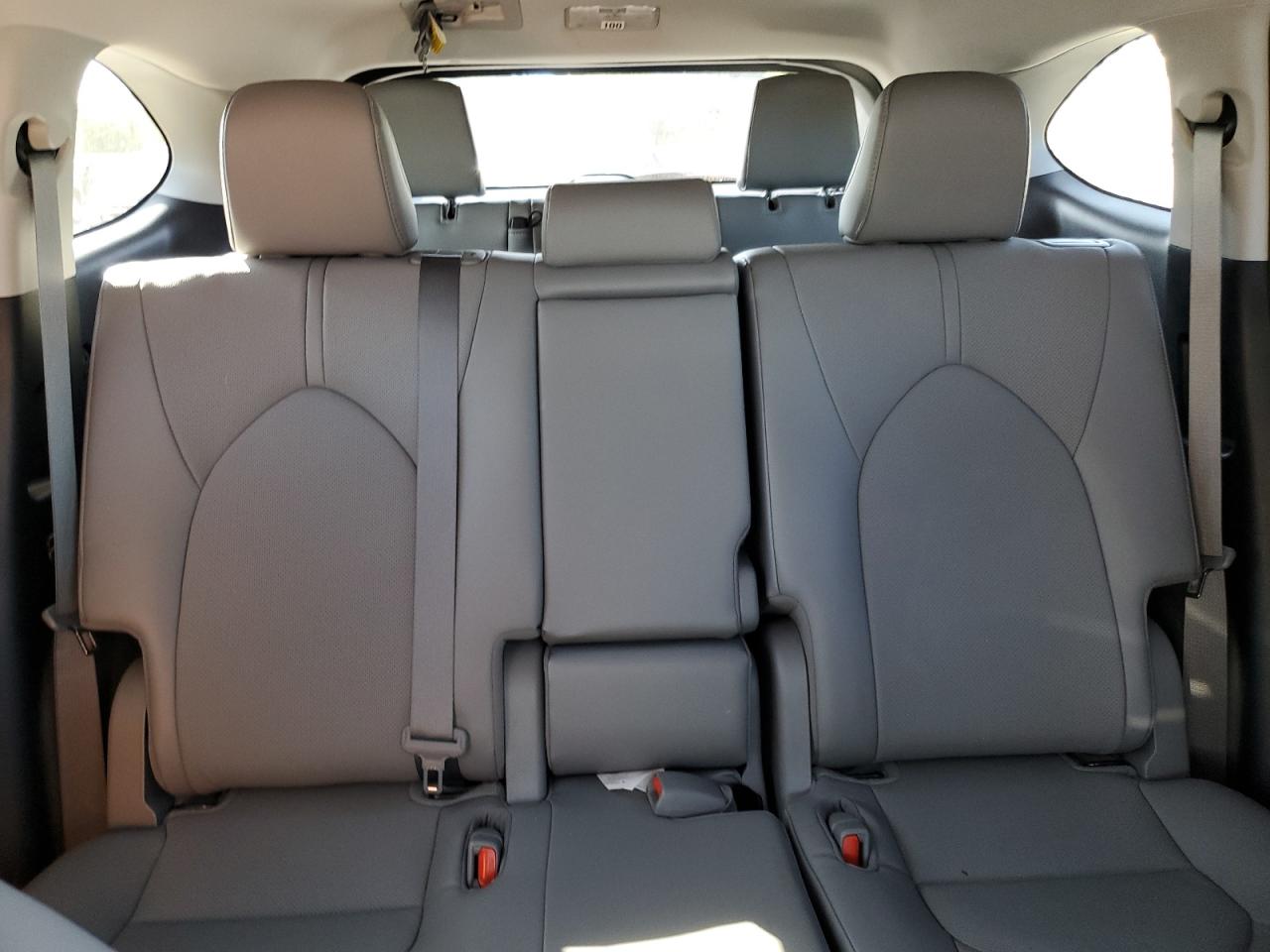 2023 TOYOTA HIGHLANDER L VIN:5TDKDRBH2PS036655