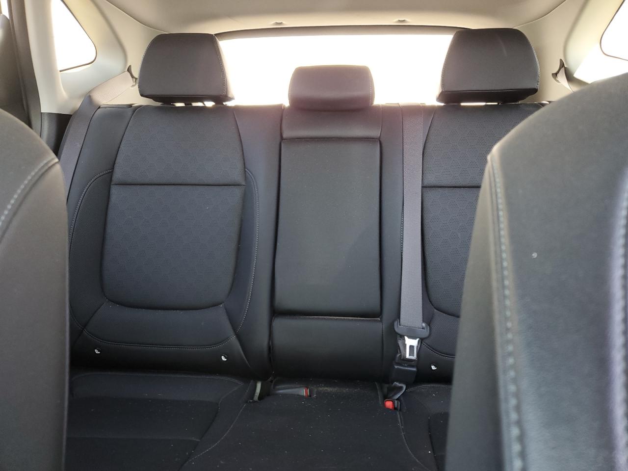 2023 KIA SELTOS EX VIN:KNDERCAA3P7421412