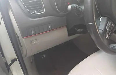 2015 Kia Carnival VIN: