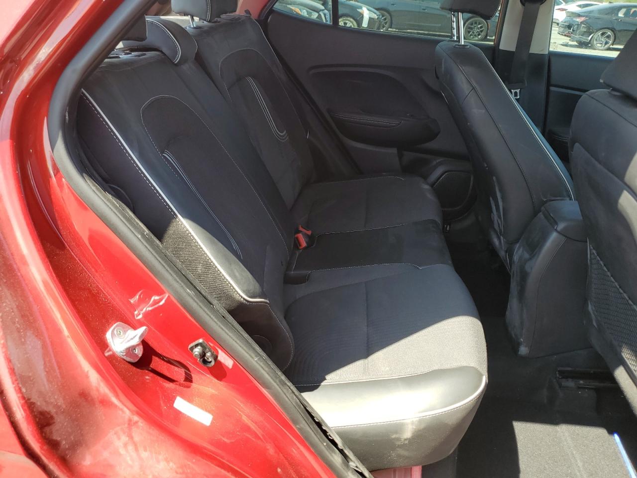 2022 HYUNDAI VENUE SEL VIN:KMHRC8A38NU207673