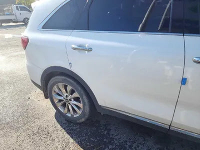 2018 Kia Sorento KNAPK81BBKA501472 VIN:KNAPK81BBKA501472