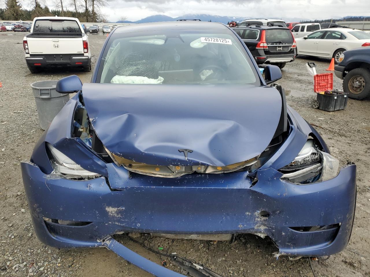 2022 TESLA MODEL Y  VIN:7SAYGAEE5NF400740