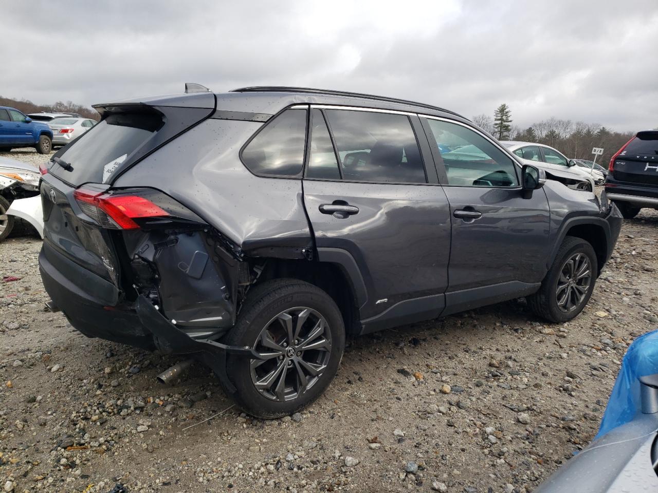 2022 TOYOTA RAV4 XLE PREMIUM VIN:4T3B6RFV6NU102422