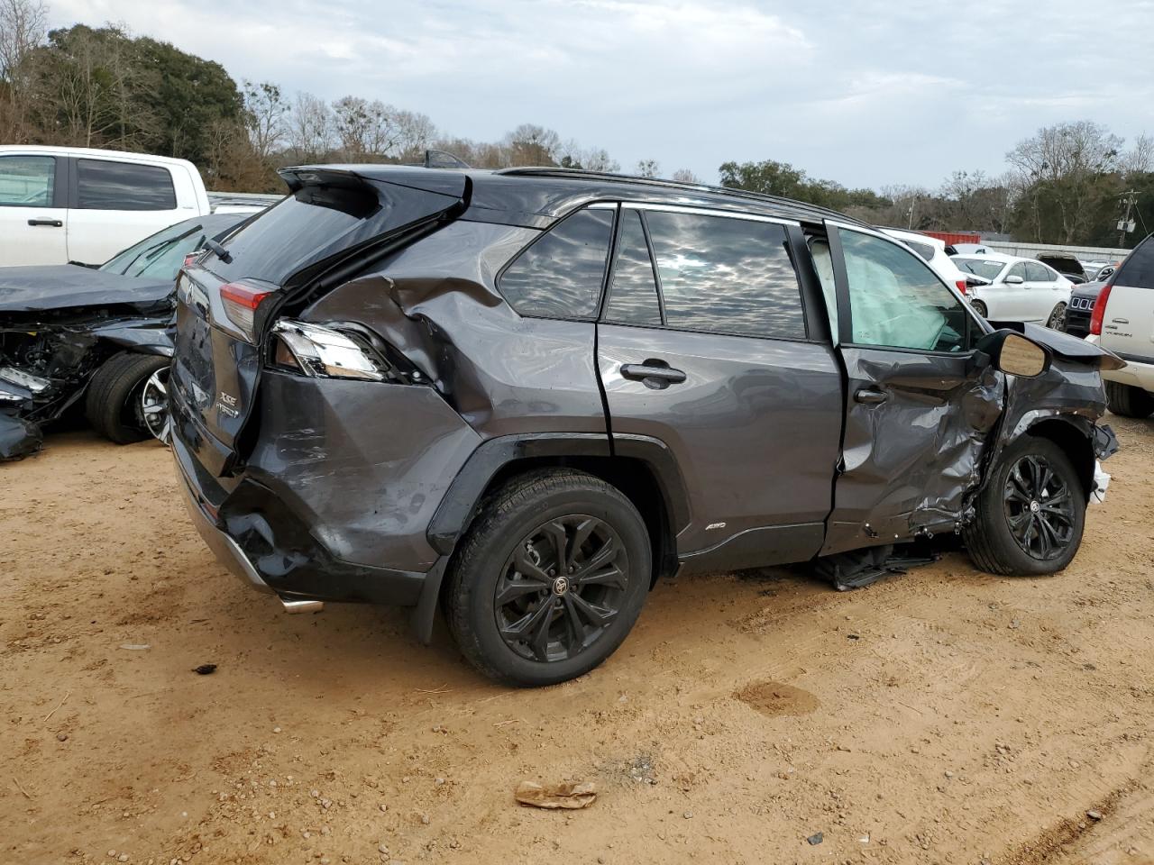 2024 TOYOTA RAV4 XSE VIN:2T3E6RFV3RW067034