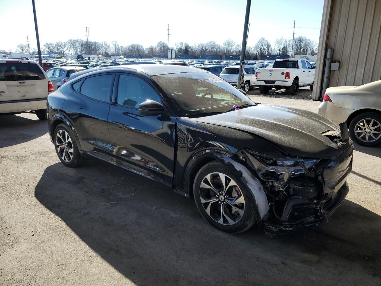 2022 FORD MUSTANG MACH-E PREMIUM VIN:3FMTK3SU1NMA43576